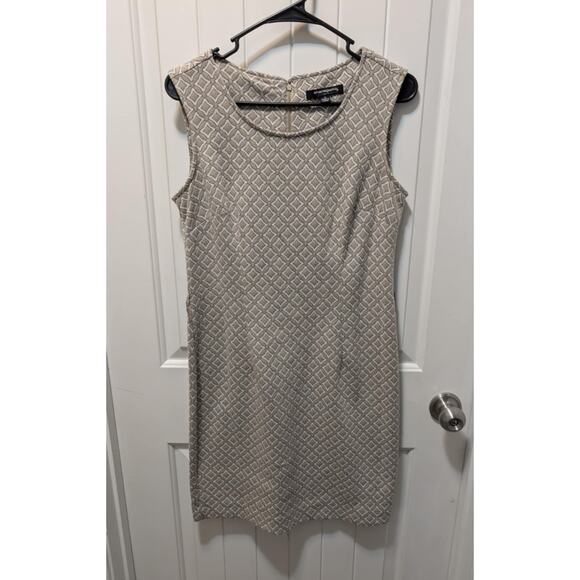 Sharagano Sleeveless Texture Blend Crew Neck Knee Length Dress Sz. 4 White Beige - Picture 1 of 8